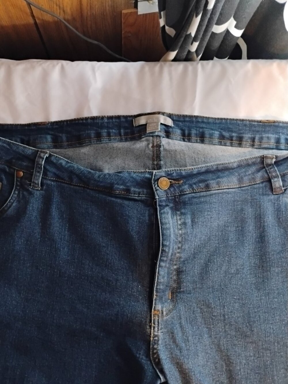Woman Within | Dark Wash Stretch Jeans | 24W Petite | Like New